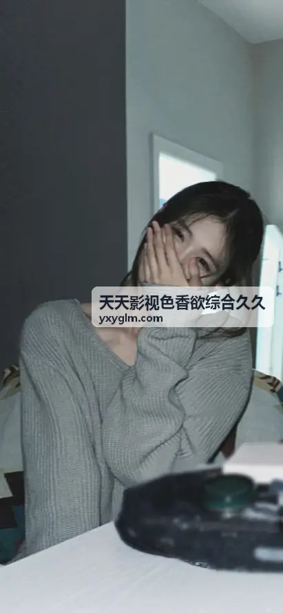久久婷婷五月综合色高清：探索色彩艺术的全新视觉盛宴 - 天天影视色香欲综合久久 推荐